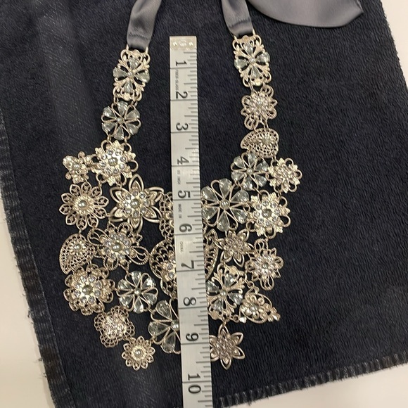 Banana Republic glitzy Bibb necklace O/S - Picture 8 of 10
